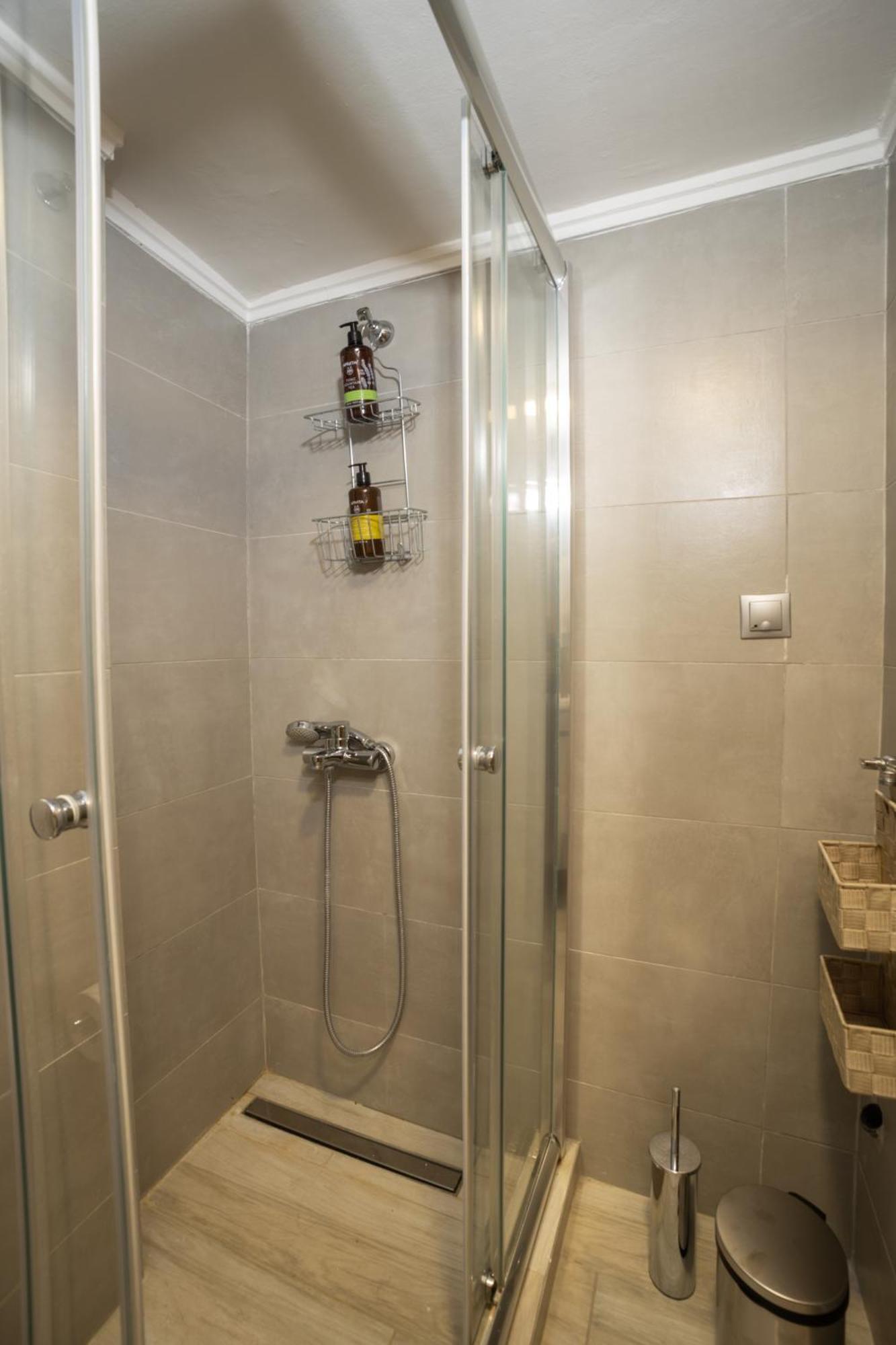 Urban Colors Apartments By Binobi! Szaloniki Kültér fotó